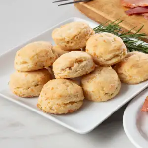 Bacon Jalapeno Cheddar Biscuits